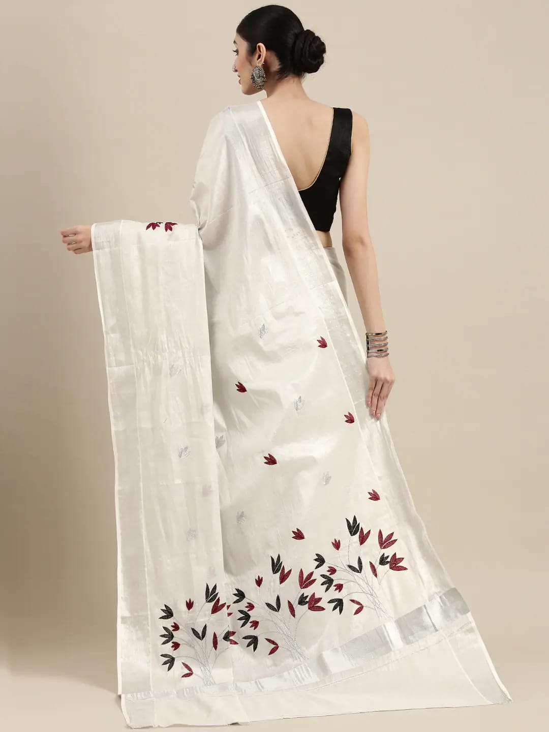 Traditional Onam Kasavu Tissue Embroidery Kerala Saree